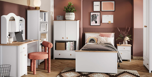 Jaunuolio komplektas STORY